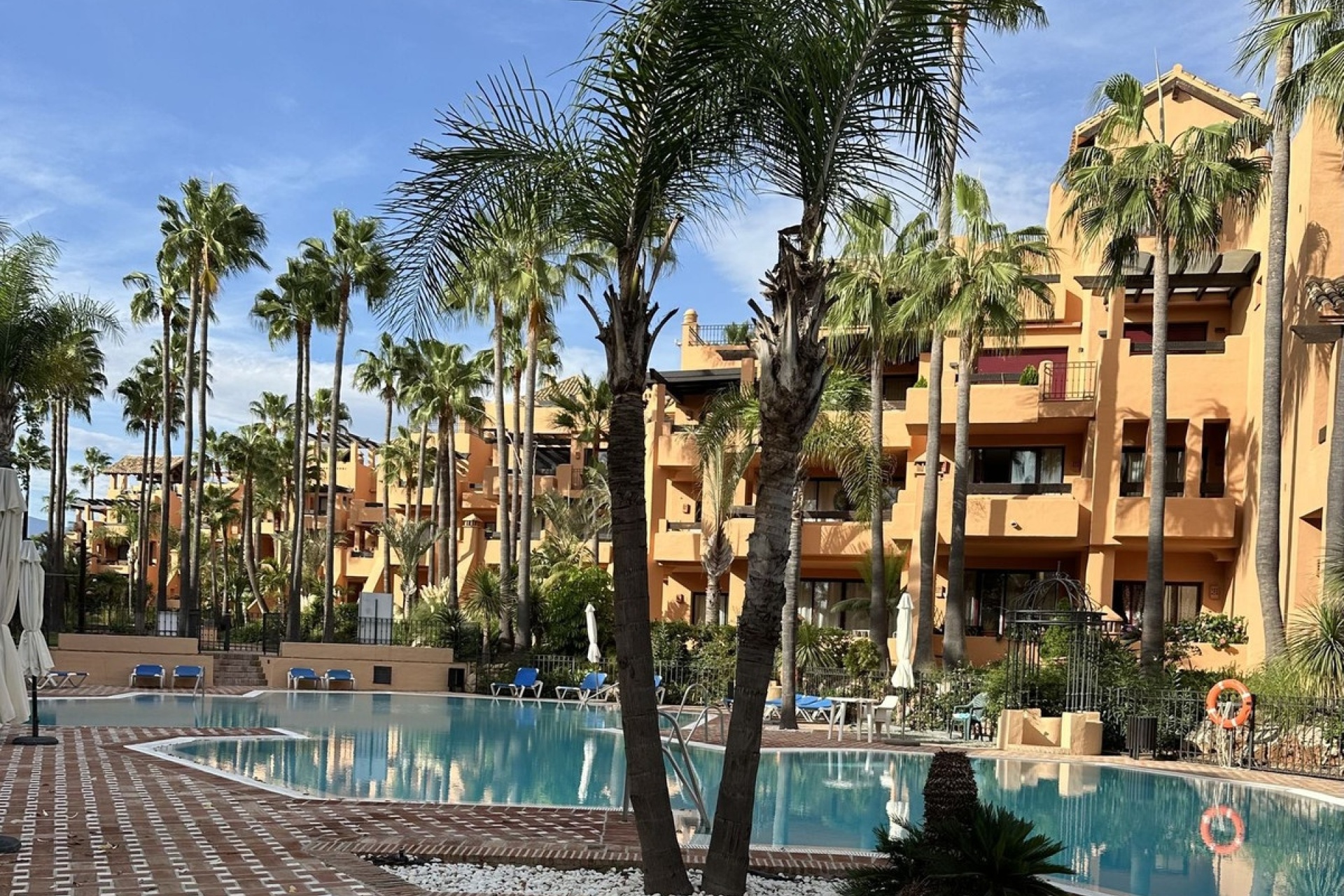 Resale - apartment - Marbella - San Pedro de Alcántara