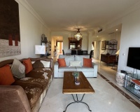Resale - apartment - Marbella - San Pedro de Alcántara