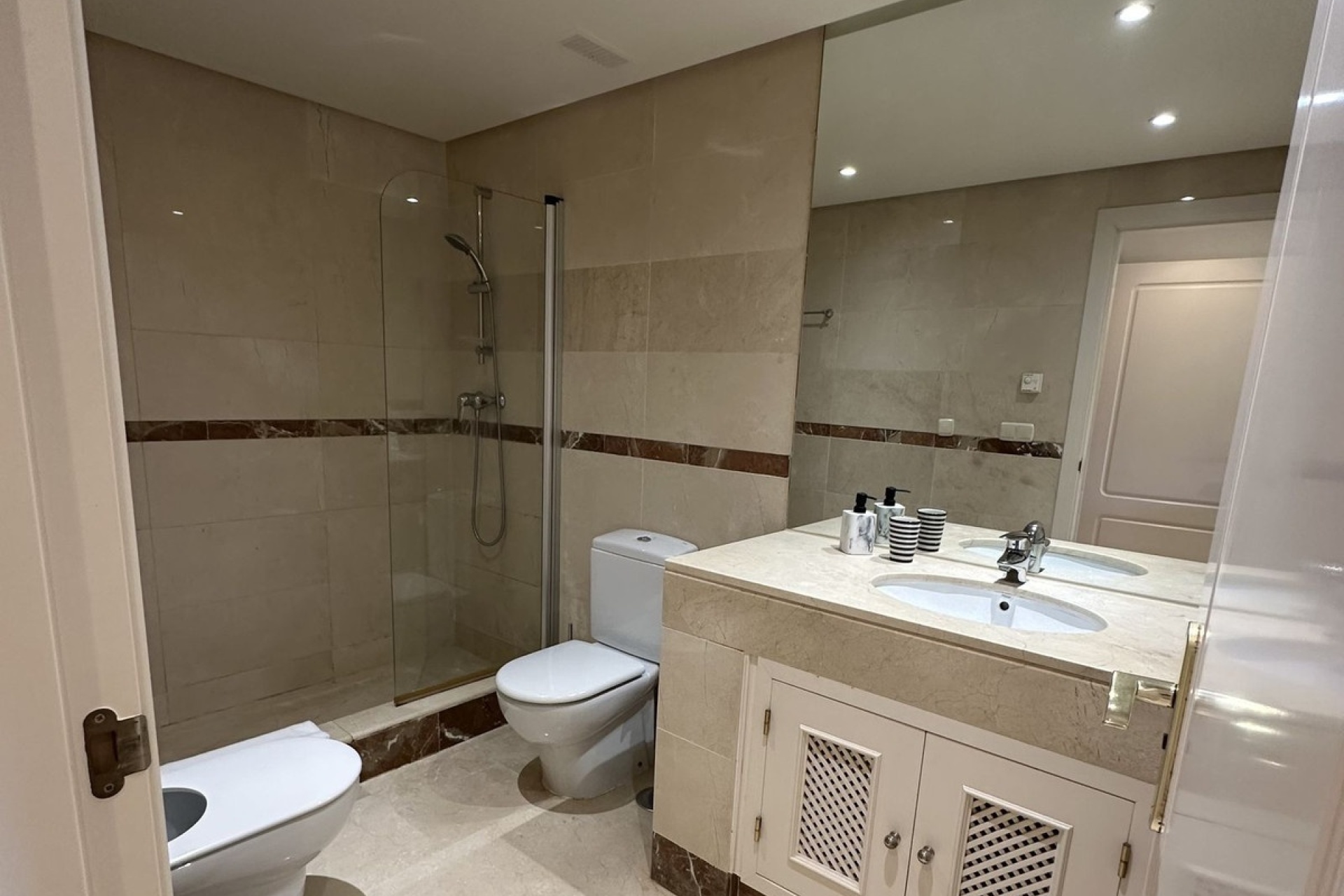 Resale - apartment - Marbella - San Pedro de Alcántara