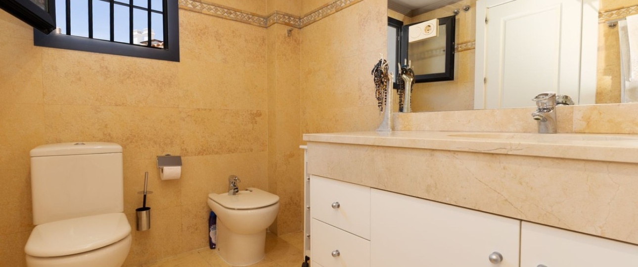 Resale - apartment - Marbella - San Pedro de Alcántara
