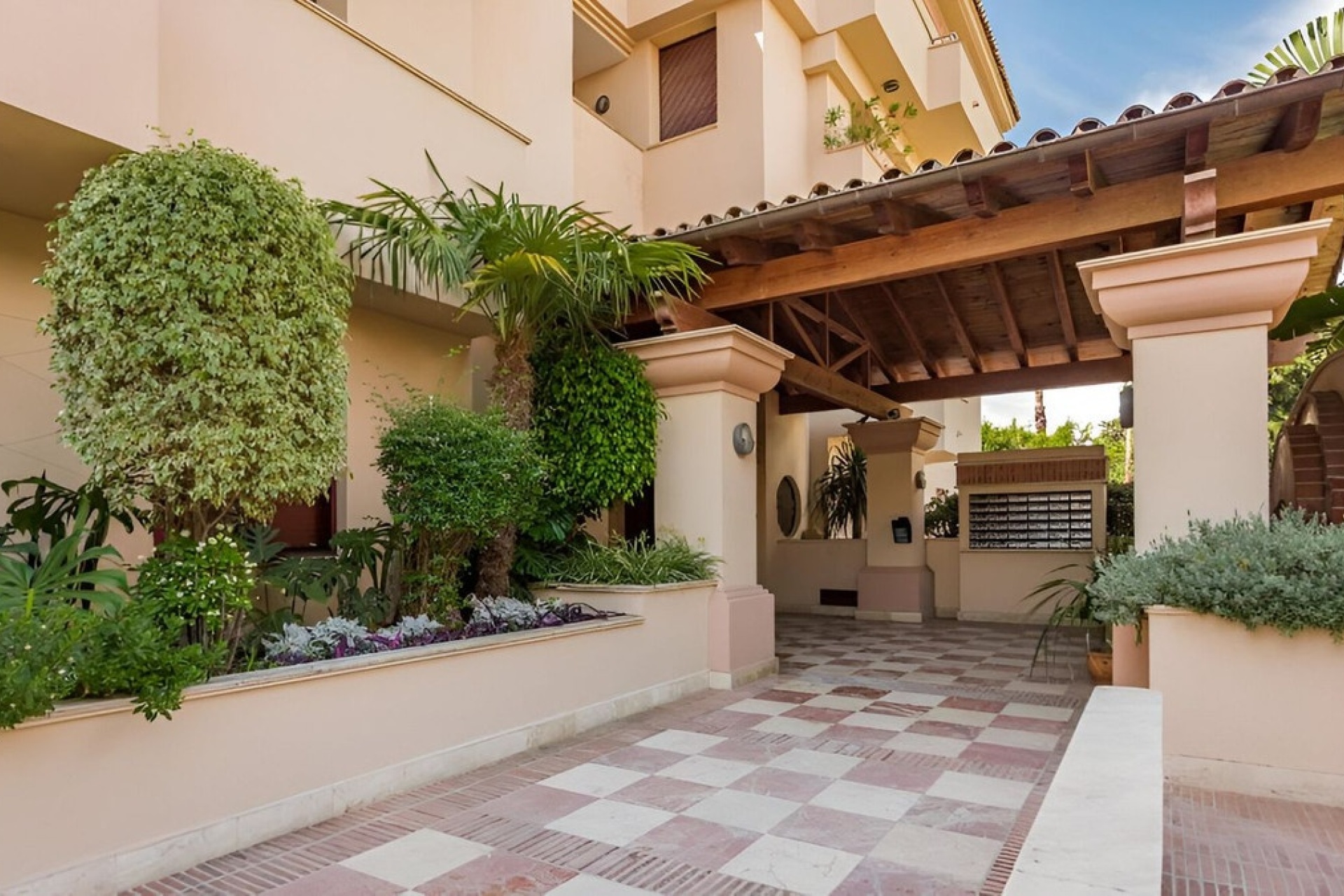 Resale - apartment - Marbella - San Pedro de Alcántara