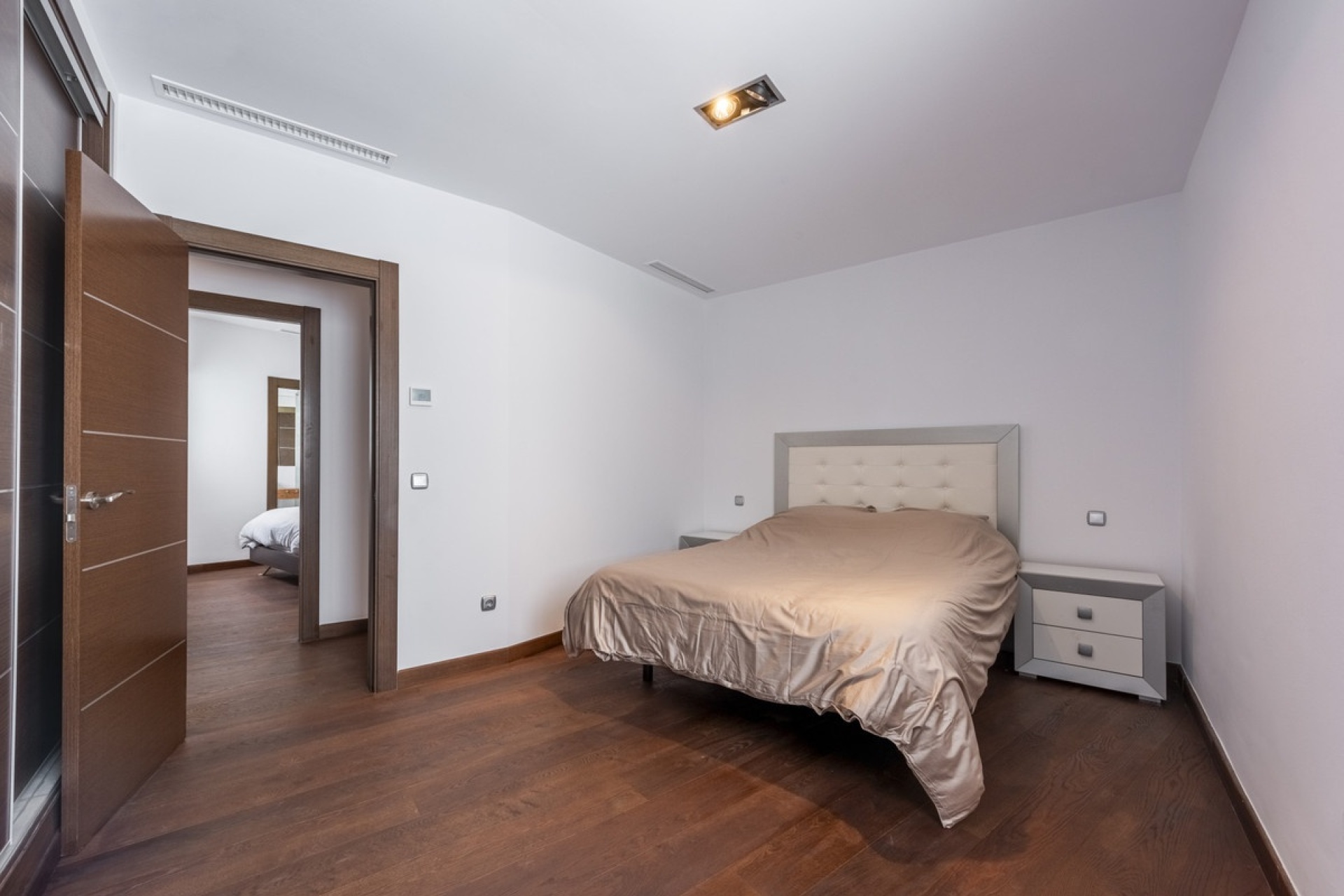 Resale - apartment - Marbella - San Pedro de Alcántara