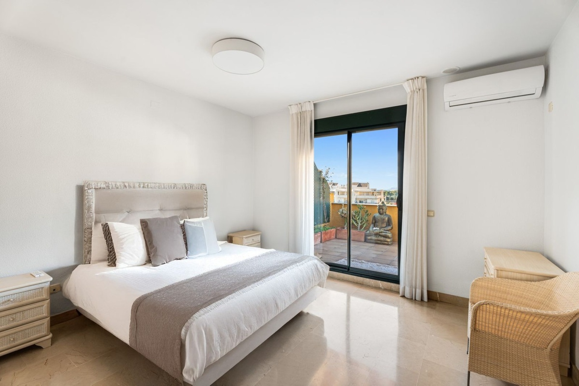 Resale - apartment - Marbella - San Pedro de Alcántara
