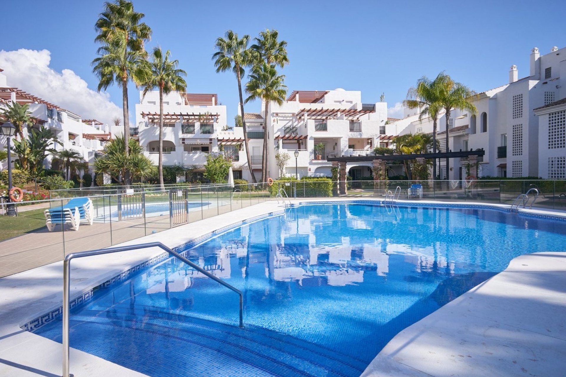 Resale - apartment - Marbella - San Pedro de Alcántara