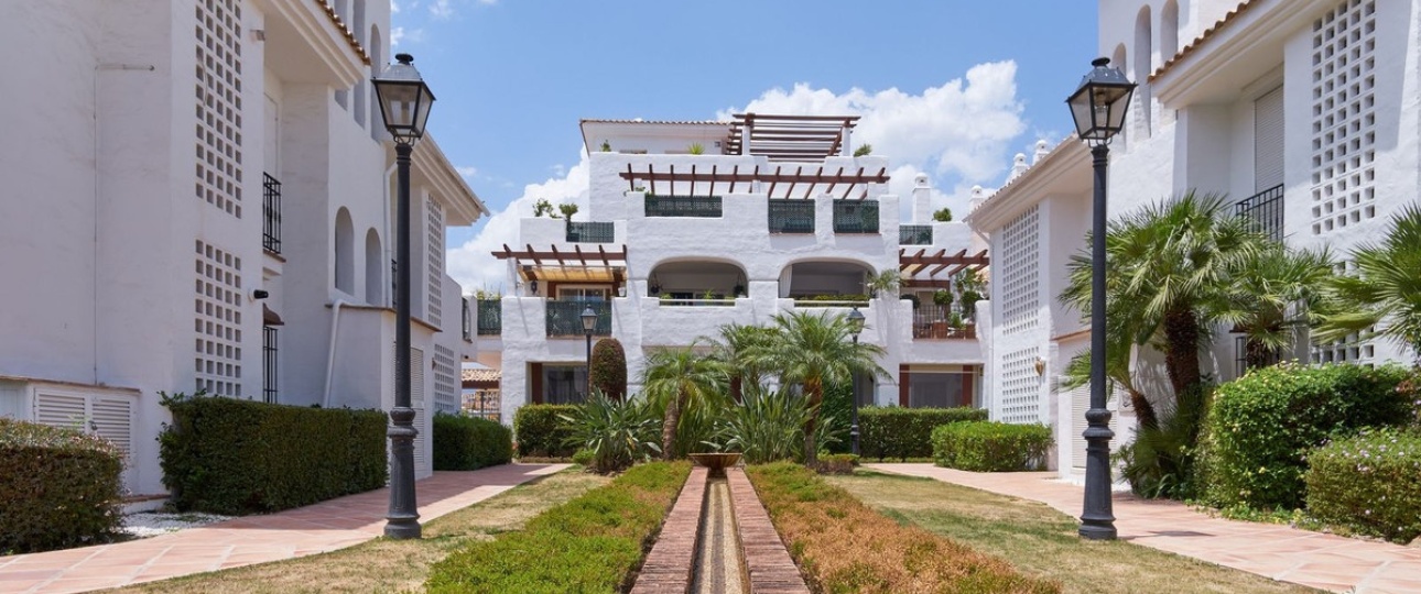 Resale - apartment - Marbella - San Pedro de Alcántara