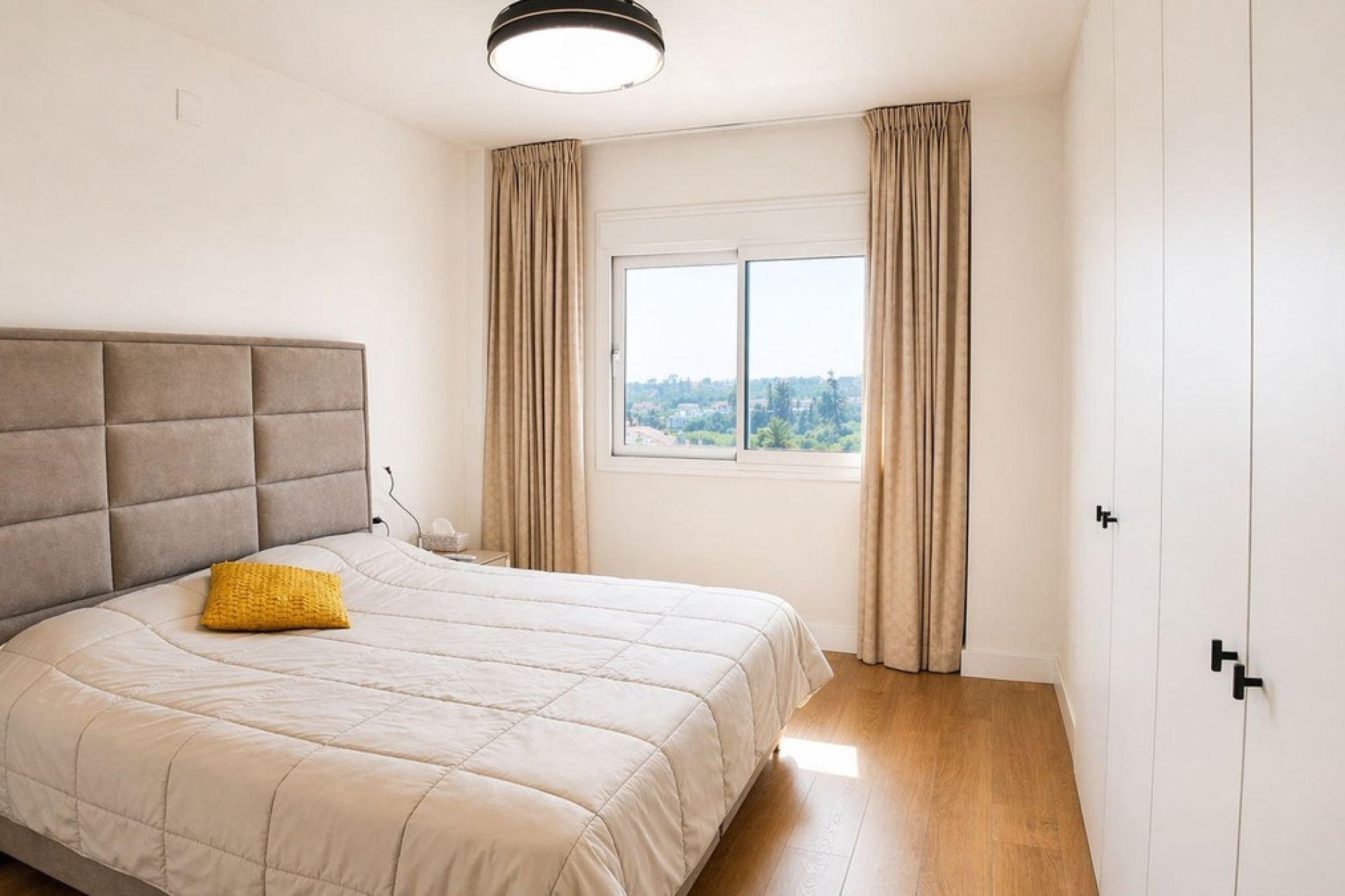 Resale - apartment - Marbella - San Pedro de Alcántara