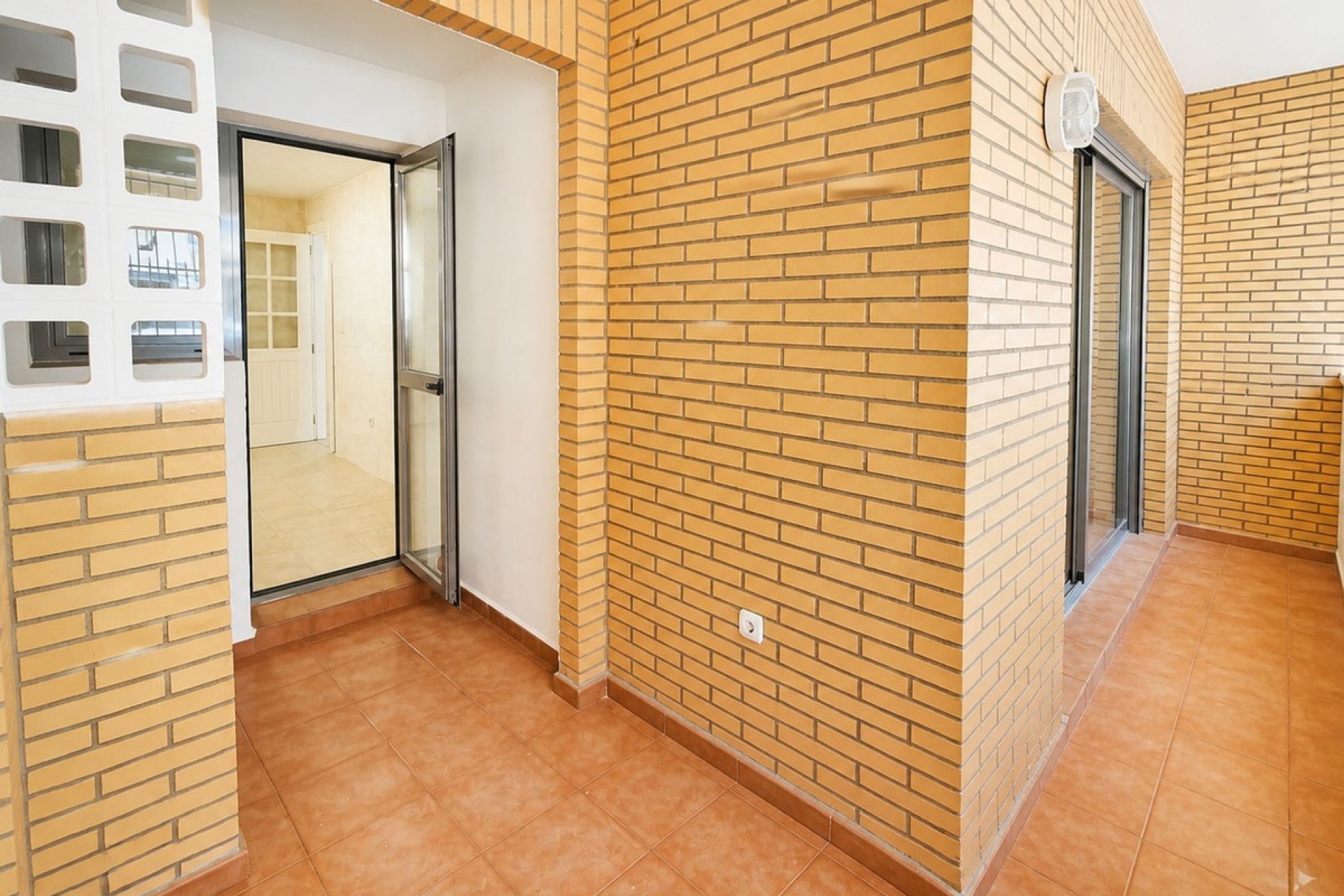 Resale - apartment - Marbella - San Pedro de Alcántara