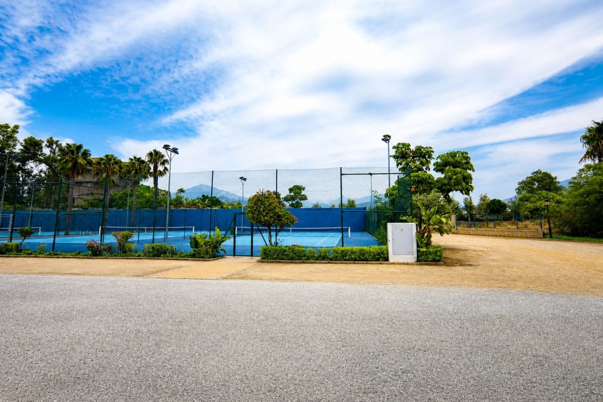 Resale - apartment - Marbella - San Pedro de Alcántara