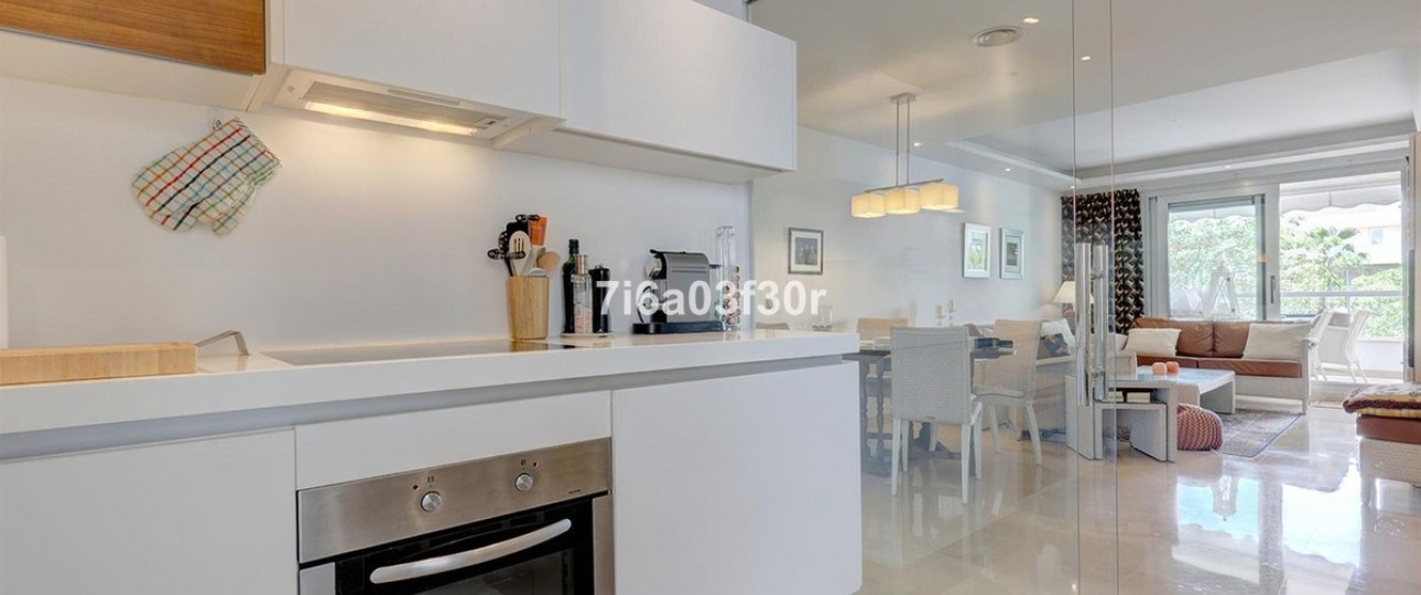 Resale - apartment - Marbella - San Pedro de Alcántara