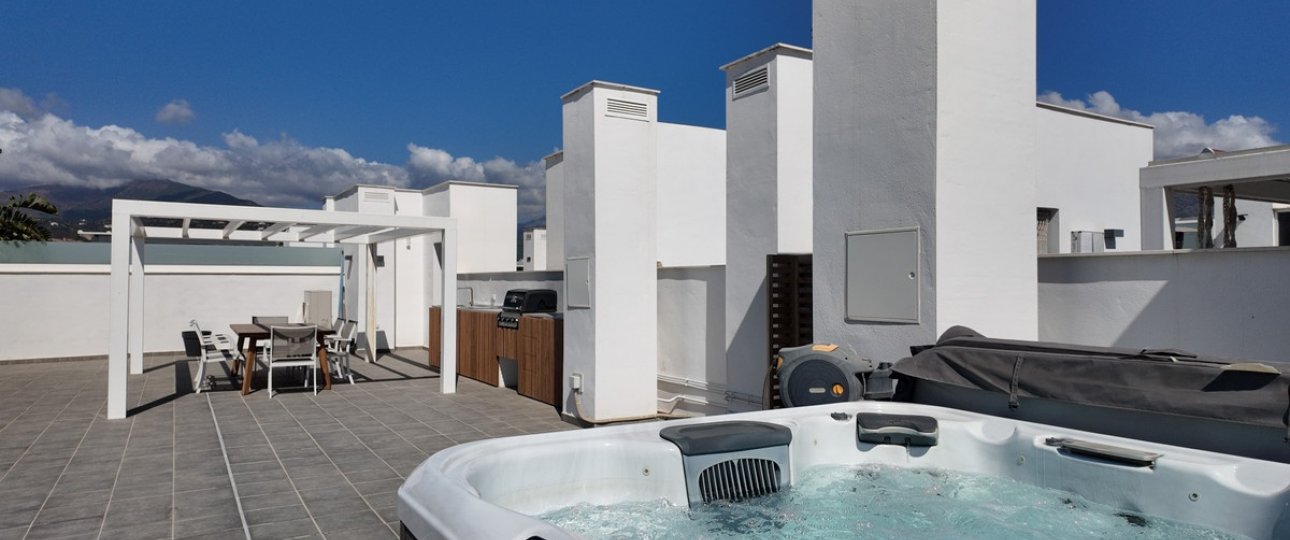 Resale - apartment - Marbella - San Pedro de Alcántara