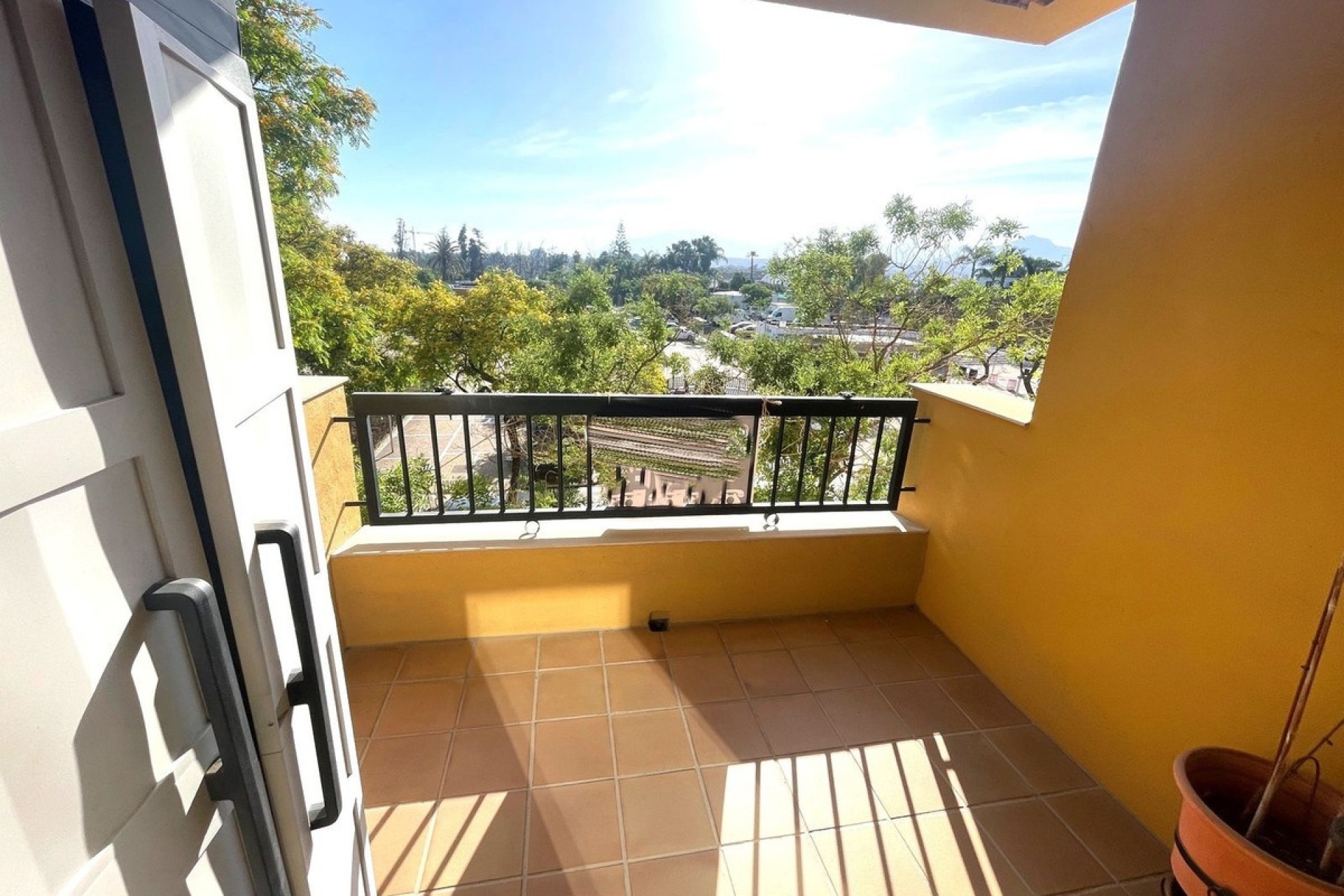 Resale - apartment - Marbella - San Pedro de Alcántara