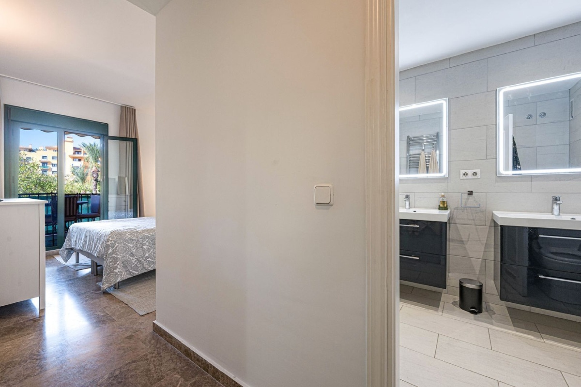 Resale - apartment - Marbella - San Pedro de Alcántara