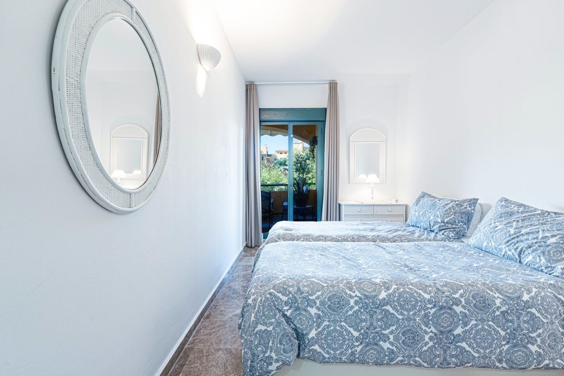 Resale - apartment - Marbella - San Pedro de Alcántara