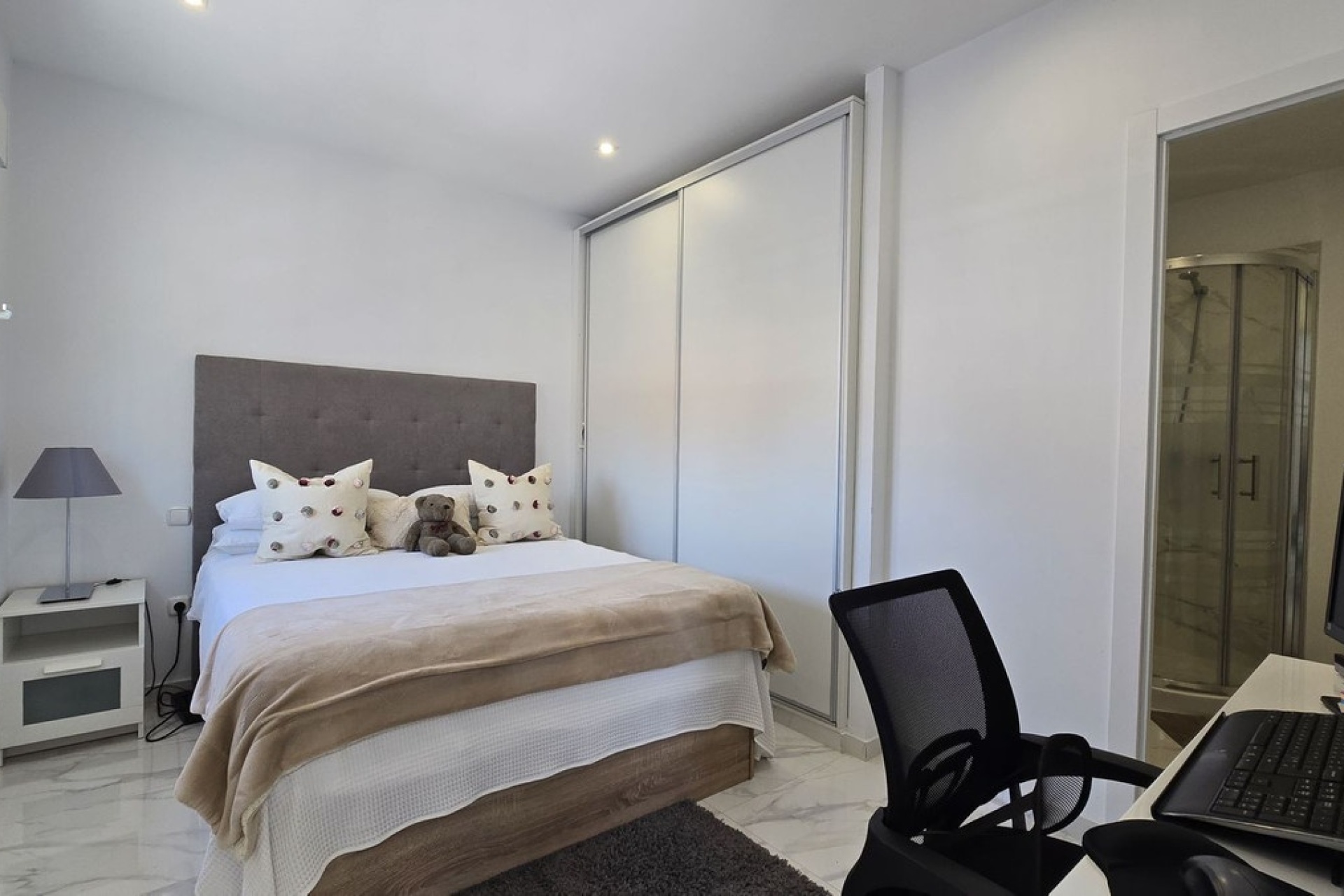 Resale - apartment - Marbella - San Pedro de Alcántara