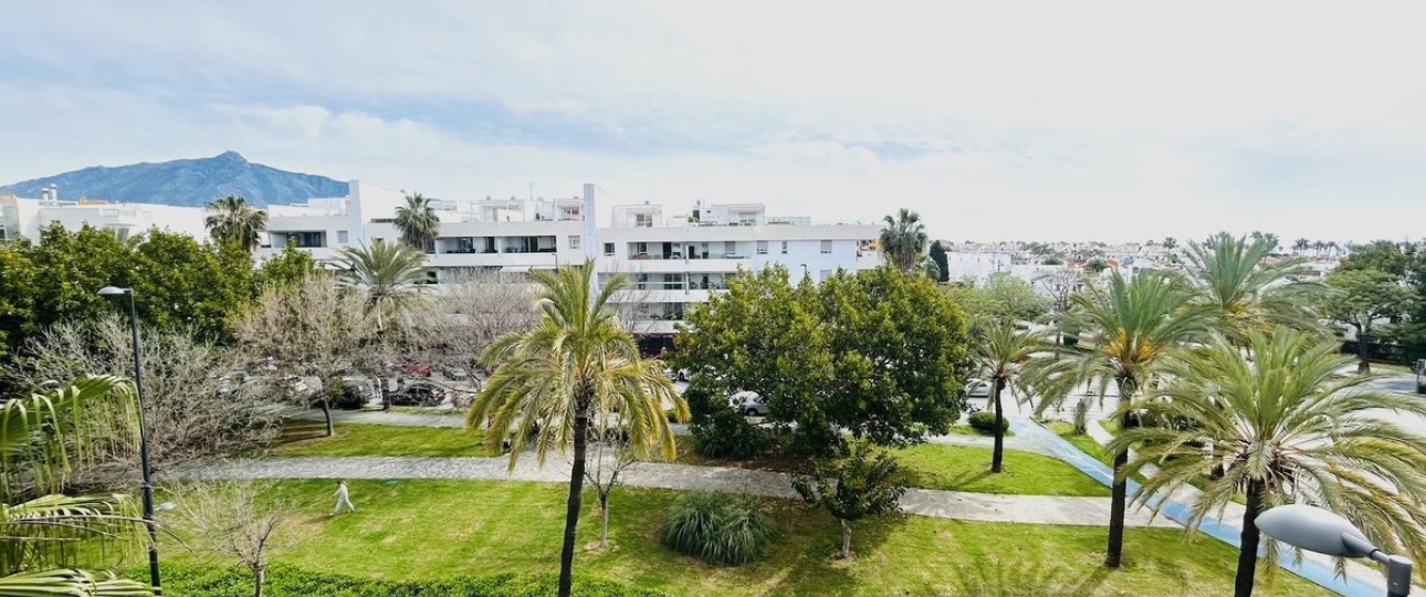 Resale - apartment - Marbella - San Pedro de Alcántara