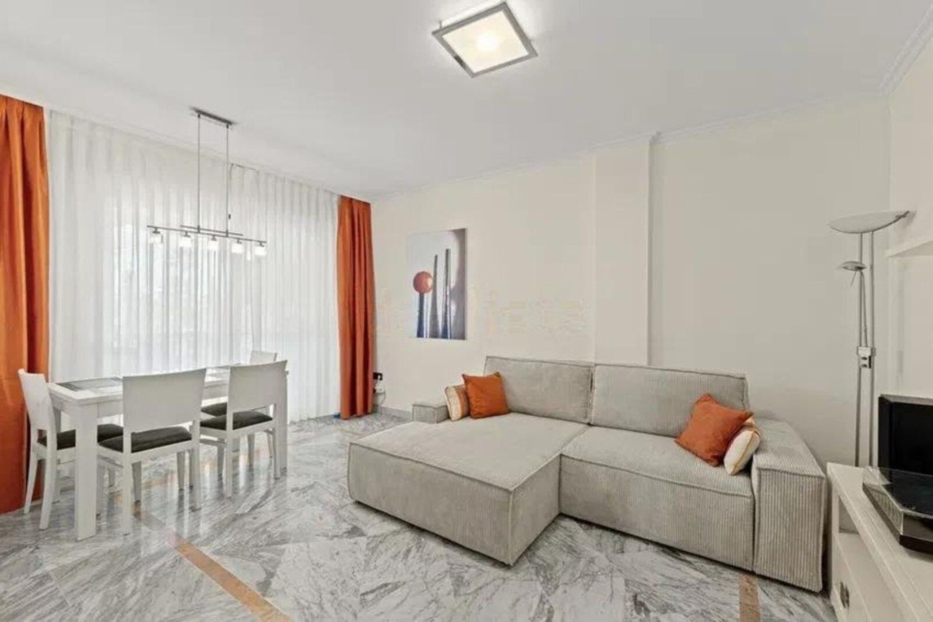 Resale - apartment - Marbella - San Pedro de Alcántara