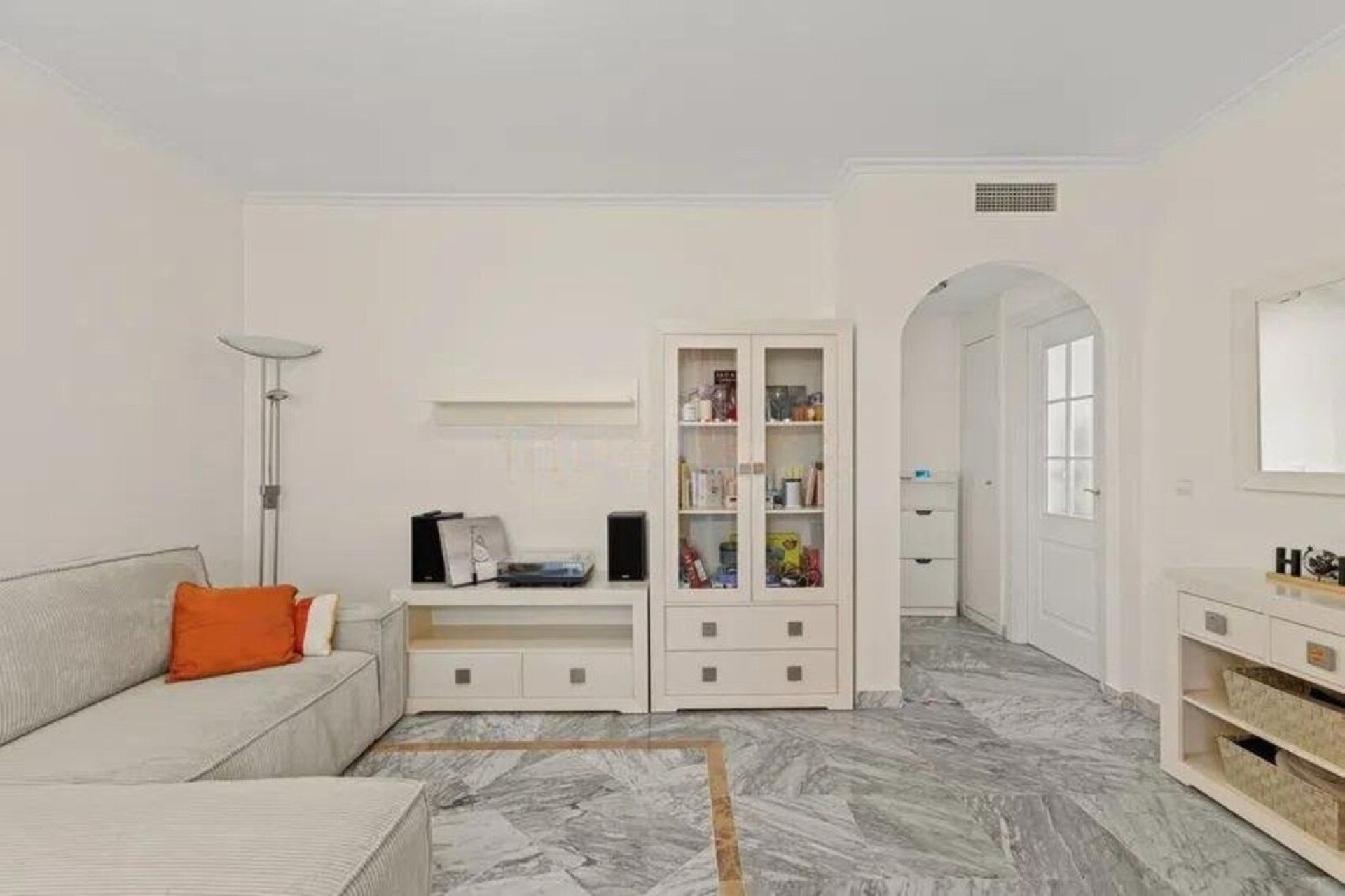 Resale - apartment - Marbella - San Pedro de Alcántara