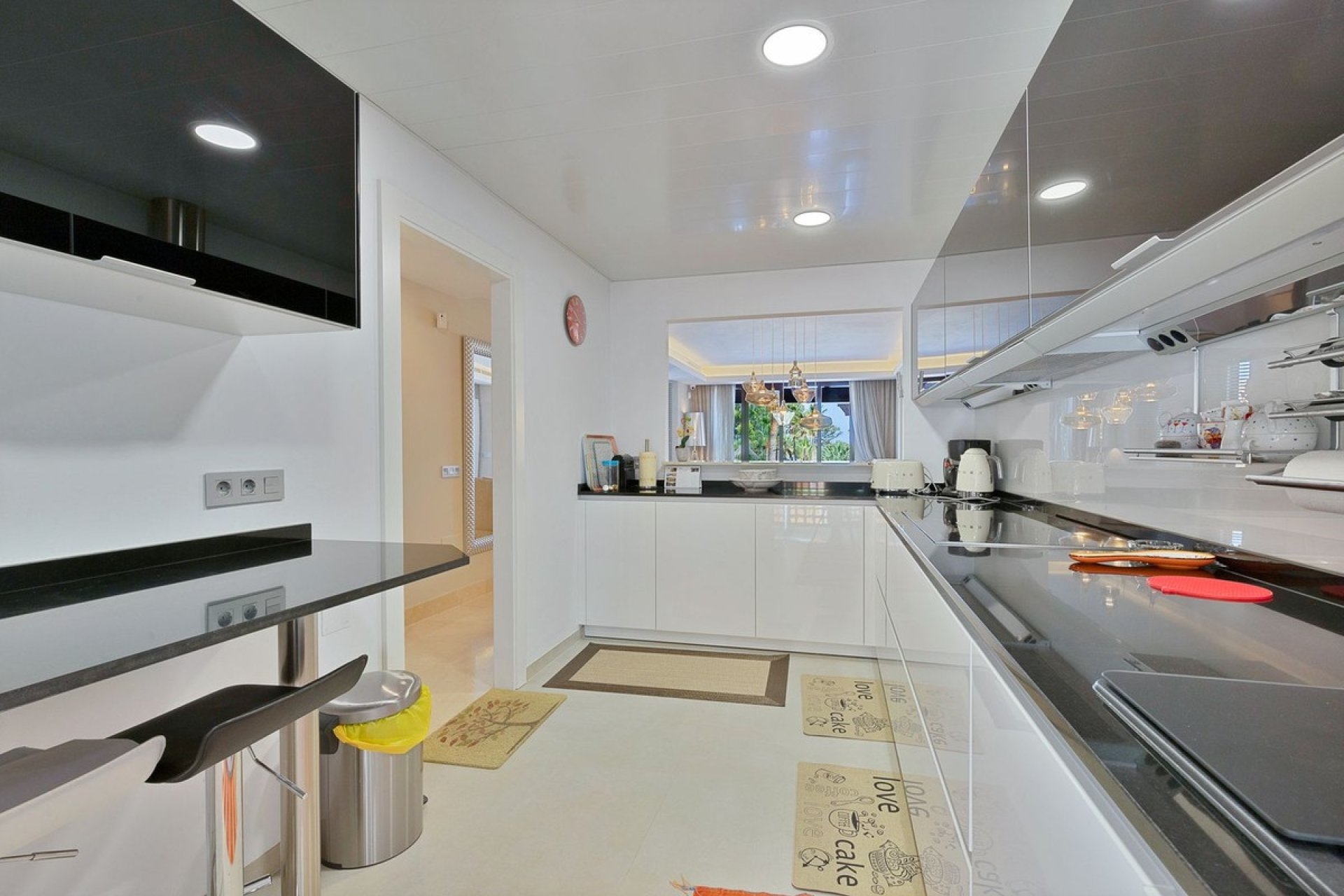 Resale - apartment - Marbella - San Pedro de Alcántara