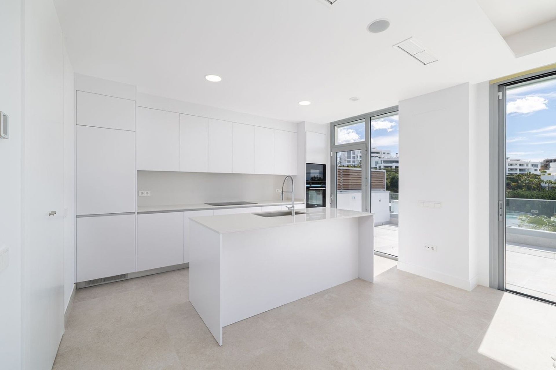 Resale - apartment - Marbella - Santa Clara