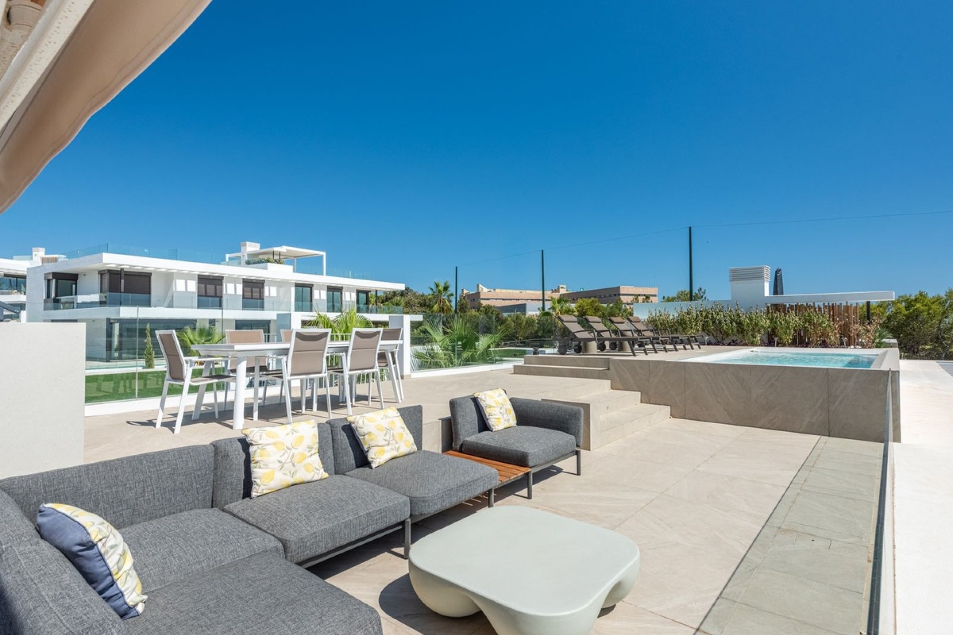Resale - apartment - Marbella - Santa Clara