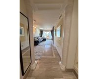 Resale - apartment - Marbella - Sierra Blanca