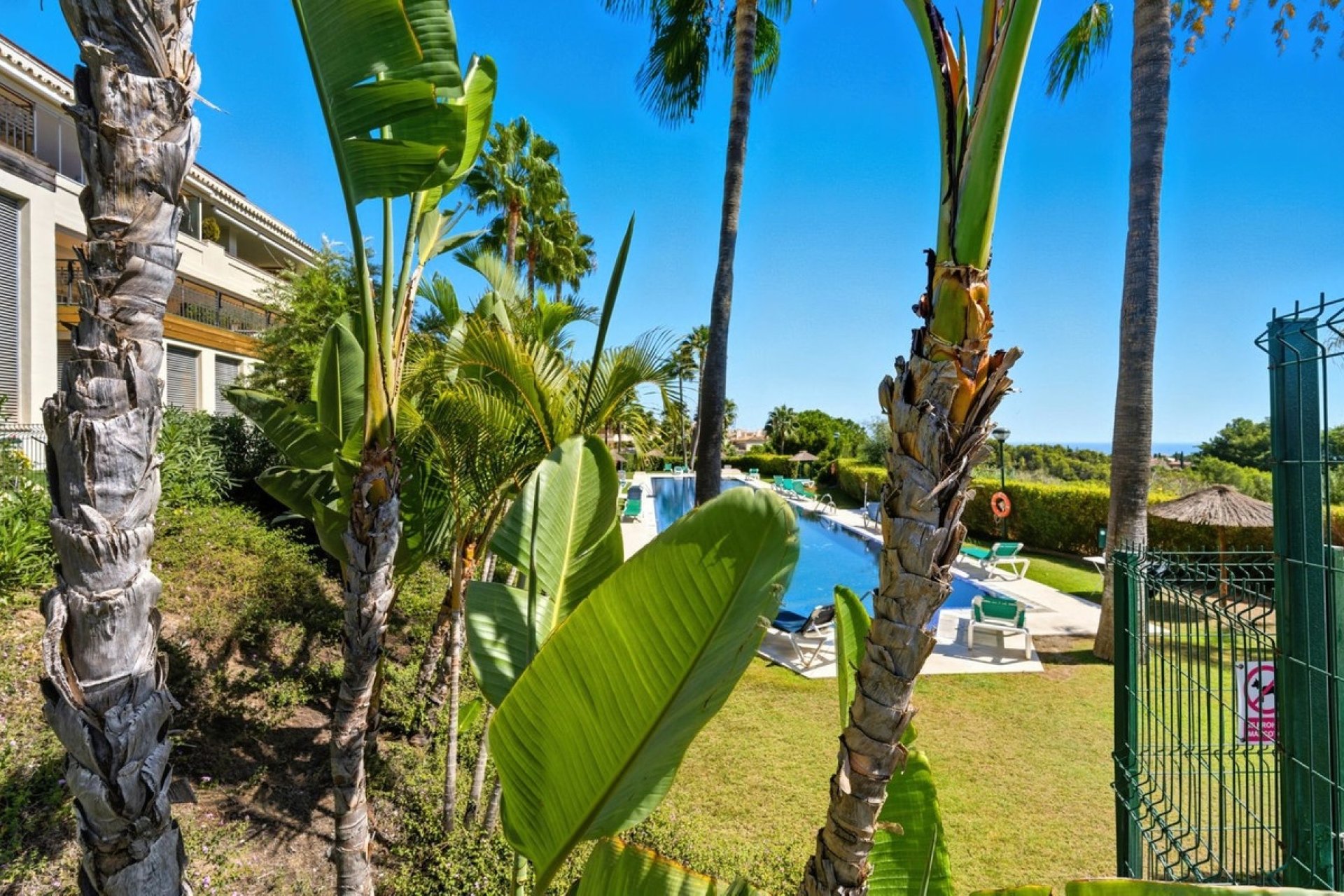 Resale - apartment - Marbella - Sierra Blanca