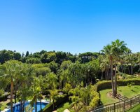 Resale - apartment - Marbella - Sierra Blanca
