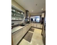 Resale - apartment - Marbella - Sierra Blanca