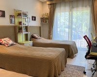 Resale - apartment - Marbella - Sierra Blanca