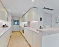 Resale - apartment - Marbella - Sierra Blanca