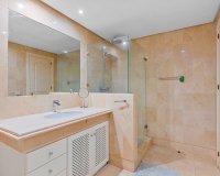 Resale - apartment - Marbella - Sierra Blanca