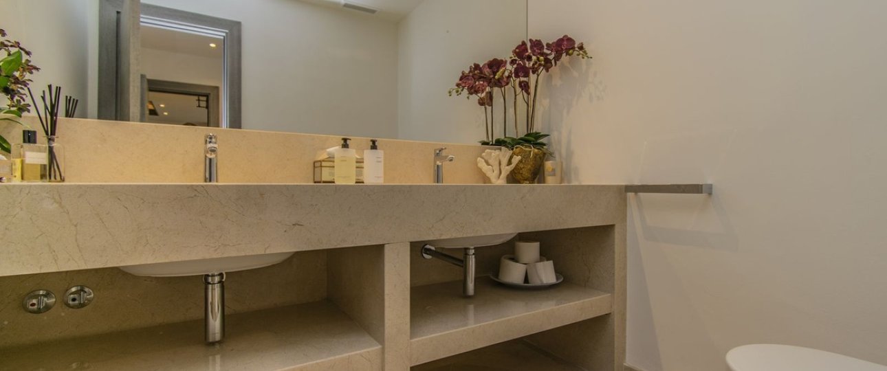 Resale - apartment - Marbella - Sierra Blanca