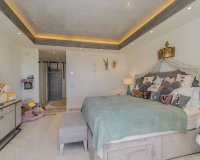 Resale - apartment - Marbella - Sierra Blanca
