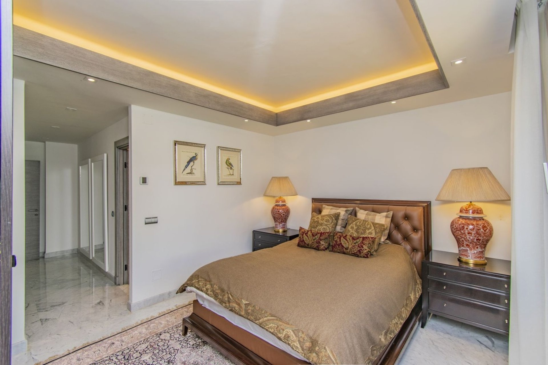 Resale - apartment - Marbella - Sierra Blanca