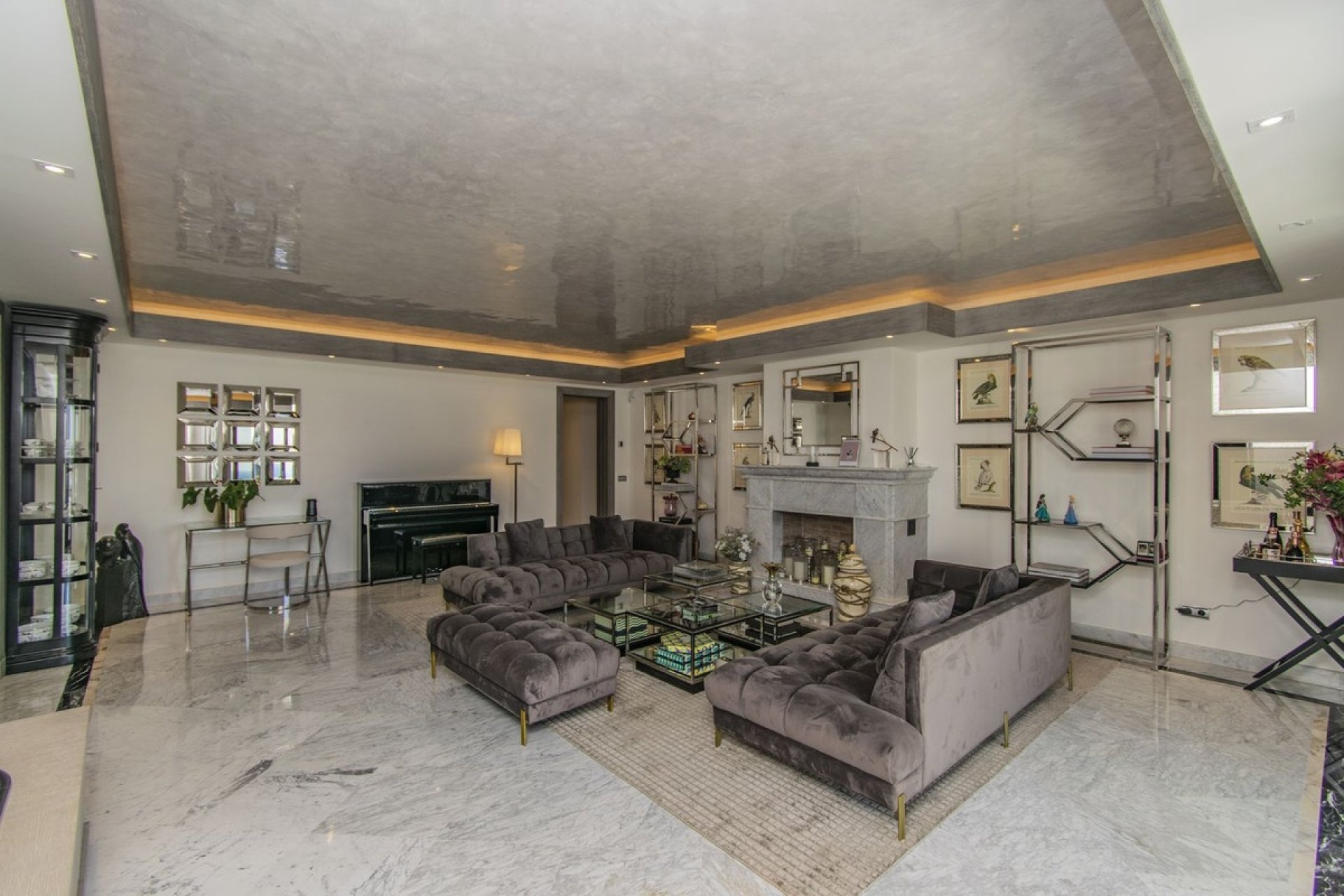 Resale - apartment - Marbella - Sierra Blanca