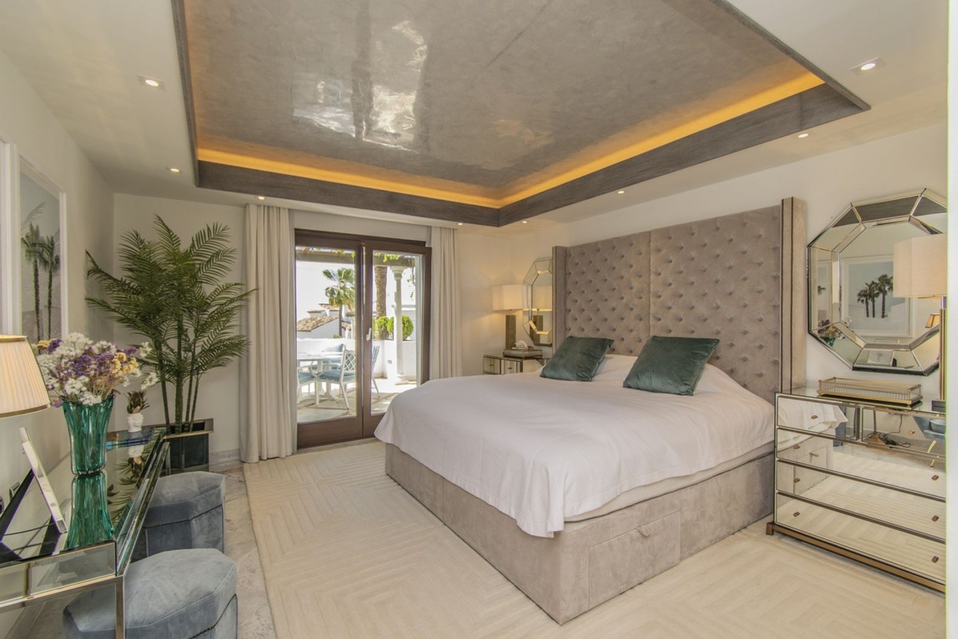 Resale - apartment - Marbella - Sierra Blanca