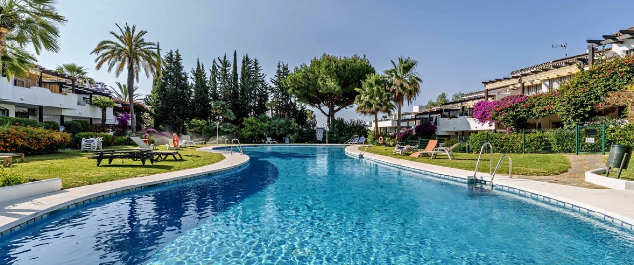 Resale - apartment - Marbella - Sierra Blanca