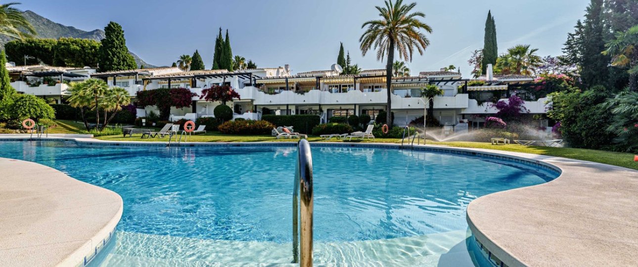 Resale - apartment - Marbella - Sierra Blanca