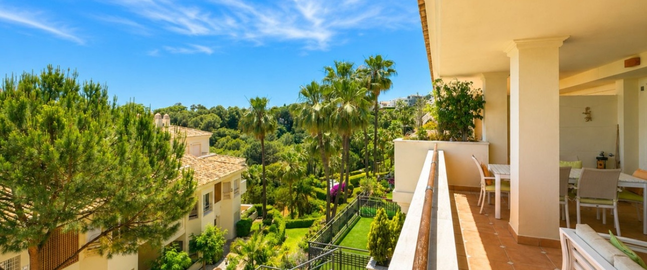 Resale - apartment - Marbella - Sierra Blanca