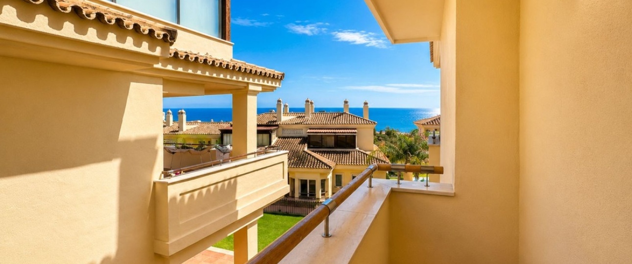 Resale - apartment - Marbella - Sierra Blanca