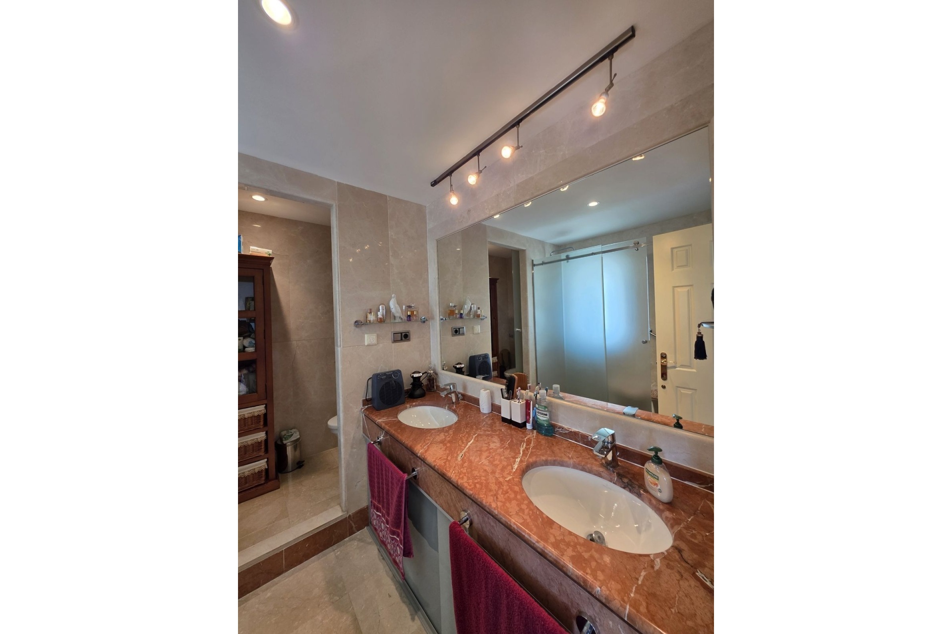 Resale - apartment - Marbella - Sierra Blanca