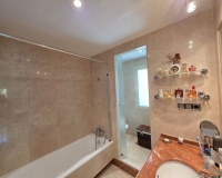 Resale - apartment - Marbella - Sierra Blanca