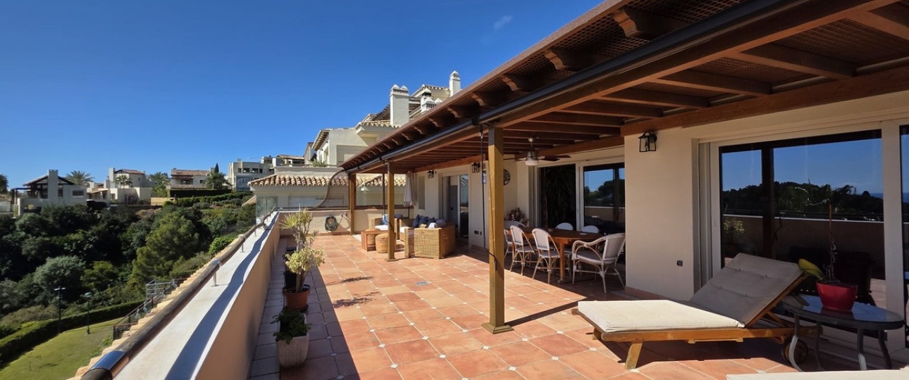 Resale - apartment - Marbella - Sierra Blanca