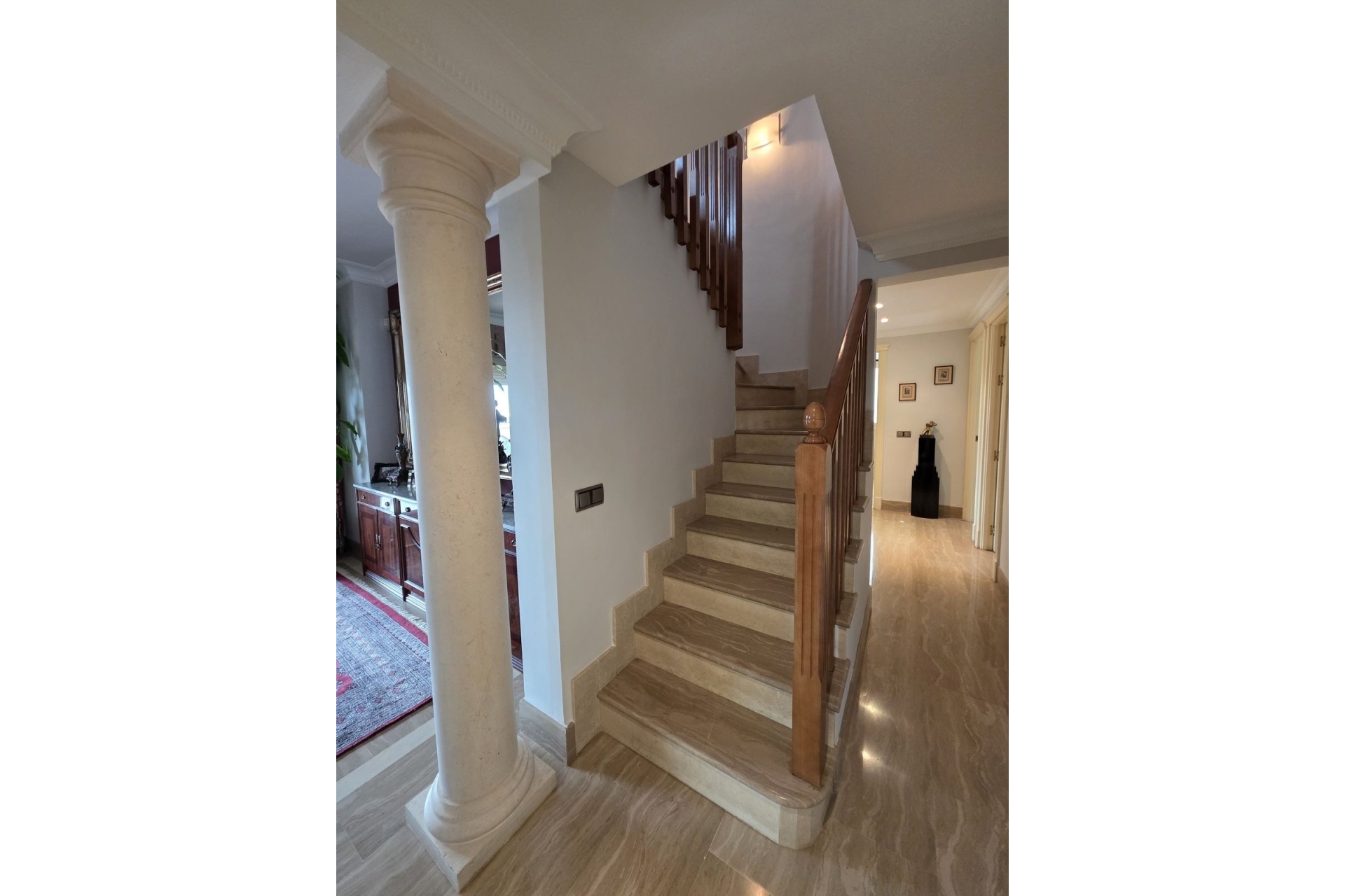 Resale - apartment - Marbella - Sierra Blanca