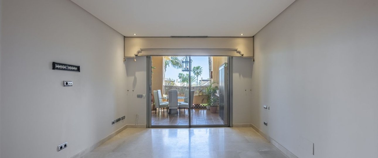 Resale - apartment - Marbella - Sierra Blanca