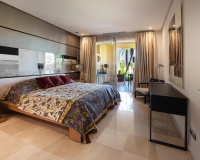 Resale - apartment - Marbella - Sierra Blanca