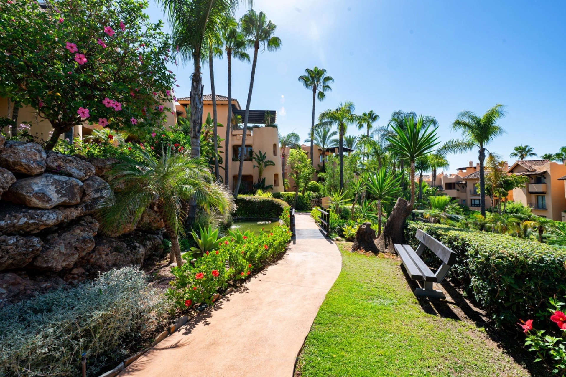 Resale - apartment - Marbella - Sierra Blanca