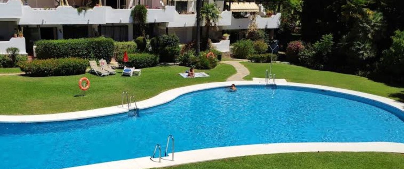 Resale - apartment - Marbella - Sierra Blanca