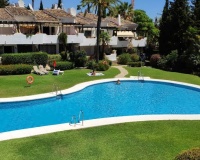 Resale - apartment - Marbella - Sierra Blanca