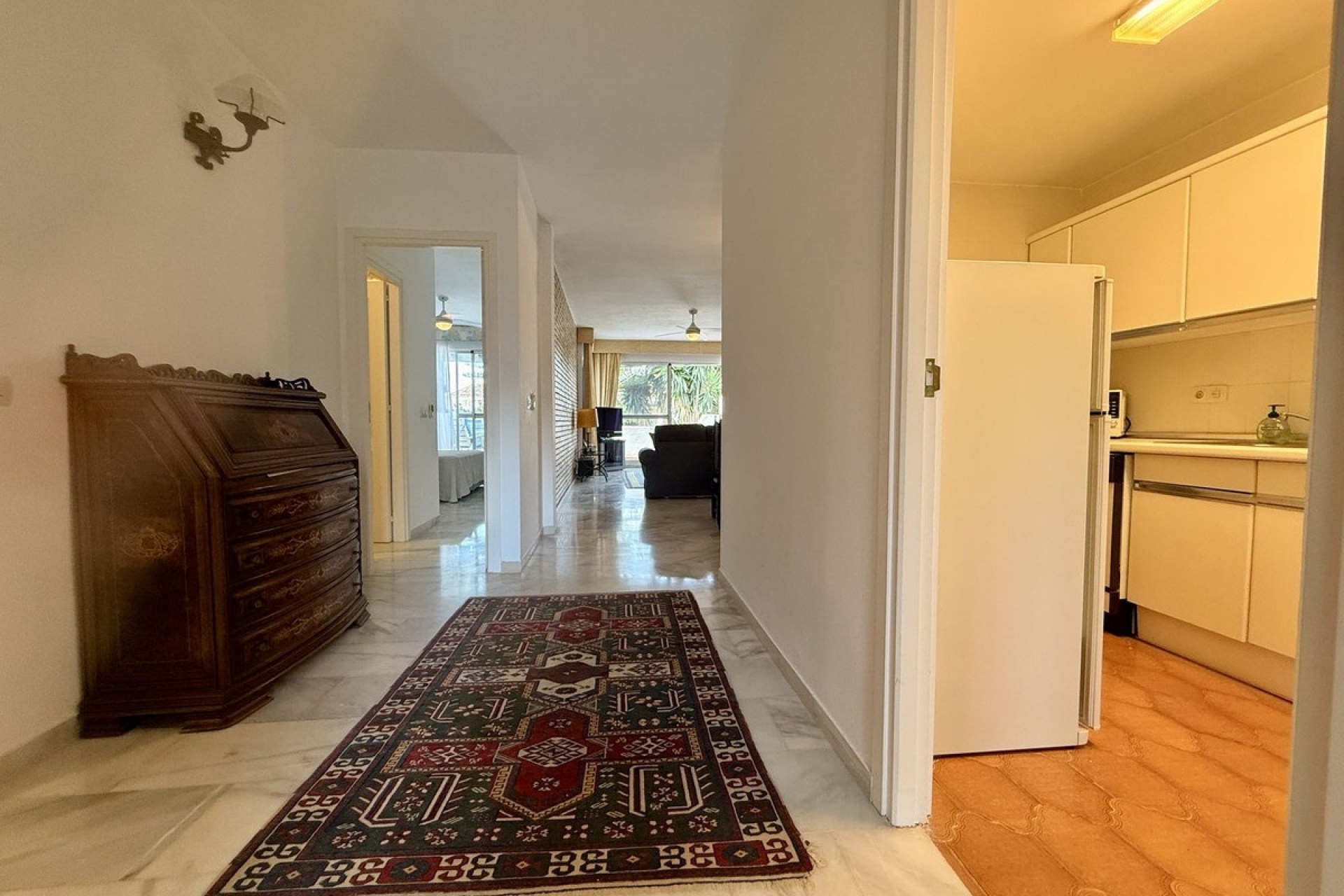 Resale - apartment - Marbella - Sierra Blanca